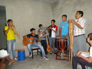 Personal performance at Carlos' house in Agua Blanca on Saturday. It was the "end of the year" party for the kids. 